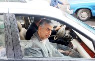 محمد اسماعیلی سعیدی عضو کمسیون فرهنگی مجلس شورای اسلامی خبر داد : حمایت مجلس از طرح های اقتصادی دولت// قطع بیمه قالیبافان غیرقانونی است// طرح ساماندهی نظام بانکی کشور اجرایی می شود// خواستار افزایش تعداد نمایندگان تبریز در مجلس هستیم// ولنگاری فرهنگی یک واقعیت تلخ جامعه است